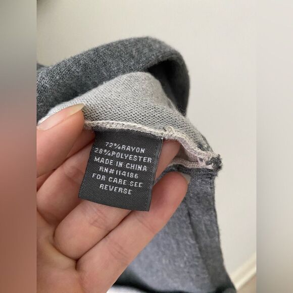 89th & Madison, 2-Time Gray & Cream Block, Oversized Sweater Dress - Picture 3 of 5